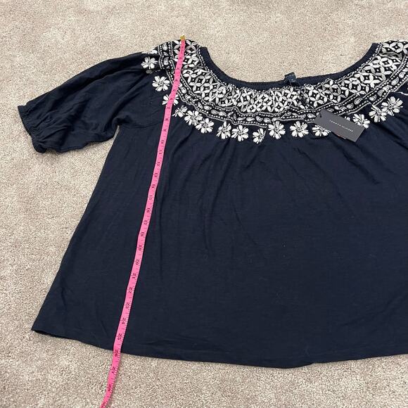 NWT Tommy Hilfiger Women's Wide Neck Off Shoulder Navy‎ Top White 1x Plus - Picture 6 of 7